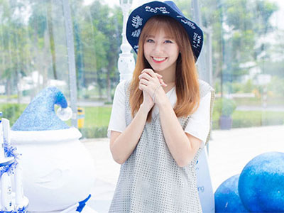 Fan sốc trước tin Hari Won chính thức chia tay Tiến Đạt sau 9 năm yêu nhau