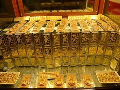 Giá vàng đủng đỉnh, giá USD "lao dốc"