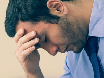 Nỗi khổ thầm kín vì chồng "vụng về" trong chuyện ấy