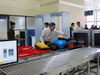 Say rượu dọa bom, một hành khách bị cấm bay 12 tháng