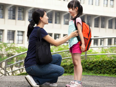 Bố mẹ vô tình dạy con trở thành người bất hạnh