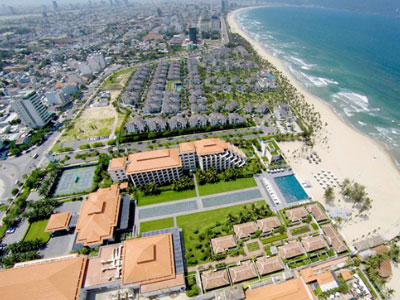 Đại gia bỏ "tiền tỷ": Mỗi năm đôi lần ngắm biển