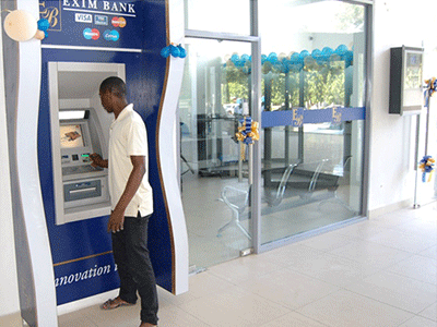 Thẻ Eximbank không rút được tiền tại ATM