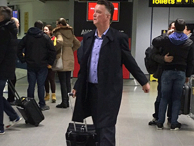 Van Gaal giận dỗi bỏ về Hà Lan