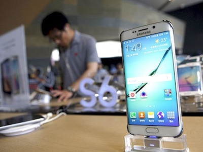 Lợi nhuận Samsung giảm gần 40%
