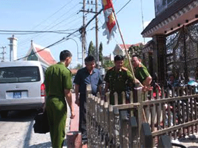 Khởi tố vụ án 2 vợ chồng bị sát hại trong căn biệt thự