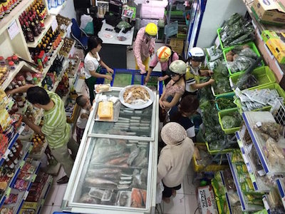 Thực phẩm bẩn: Kiểm tra xong lại… yên tâm bán tiếp!