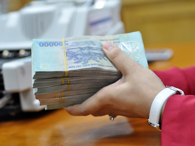 Thưởng Tết ngân hàng từ nửa tháng đến 6 tháng lương