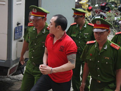 Bí mật về đòn độc thâm hiểm của ông trùm giang hồ "tam giác đen"