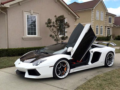 Đại gia Việt tại Mỹ độ siêu xe Aventador đón năm mới
