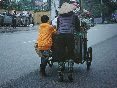 Một bức ảnh đầy xúc cảm và sự "lắm lời" của dân mạng