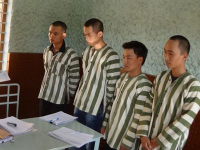Sập "bẫy" giang hồ đất Cảng