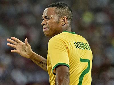 Robinho: Sau nụ cười hiền là kẻ bạo dâm