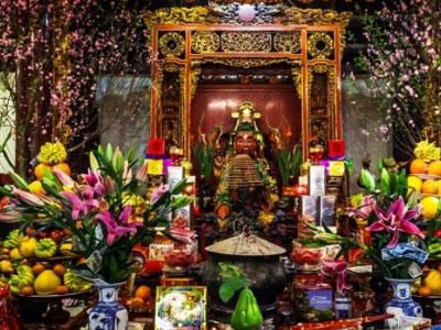 9 điều tuyệt đối phải kiêng kỵ trên bàn thờ ngày Tết