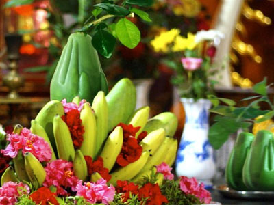 Điều NÊN và KHÔNG NÊN trong việc bày ban thờ ngày Tết 2016