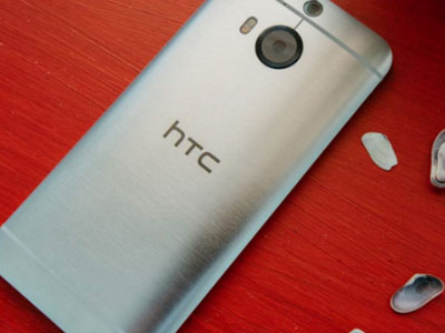 HTC tự trách mình về thất bại của One M9