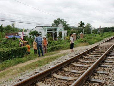 Truy tặng huy hiệu "Tuổi trẻ dũng cảm" thanh niên cứu người