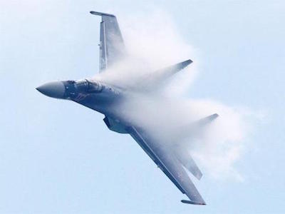 Phương Tây đưa Su-35S của Nga lên mây xanh