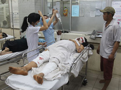 Nghẹt thở những giây cứu người trong đêm giao thừa bệnh viện