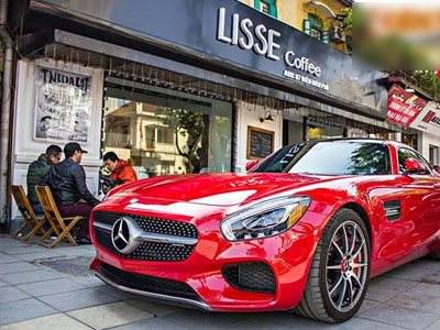 Mercedes-AMG GTS 9,15 tỷ “xông đất” Hà Nội