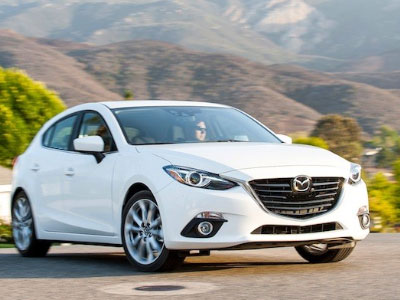 Tháng 1, Mazda3 lại gây sốt với gần 900 xe