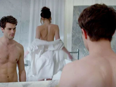 Dakota muốn bạn diễn nude hoàn toàn trong "50 sắc thái" 2