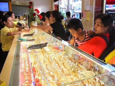 Mở hàng năm mới, vàng tăng 1 triệu/lượng