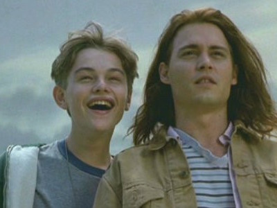Johnny Depp hành hạ Leonardo DiCaprio trên trường quay
