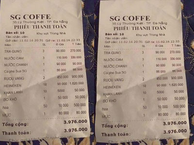 Ra quán uống cafe chơi, khách toát mồ hôi cầm hóa đơn 4 triệu
