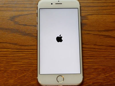 Cách chữa "cục gạch" iPhone khi sửa ngày về 1/1/1970