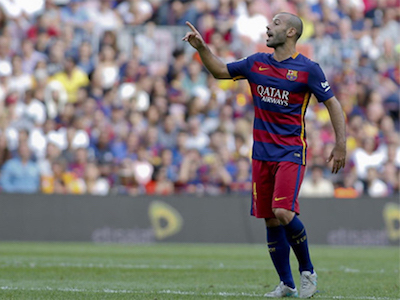 CĐV xin Messi nhường phạt đền cho Mascherano