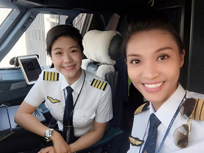 Bất ngờ phi hành đoàn toàn "hotgirl" của Vietnam Airlines