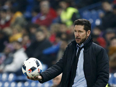 Simeone gật đầu với Chelsea vì lương khủng