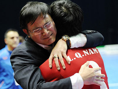 Bầu Tú - Từ chảo cơm rang đến giấc mơ World Cup