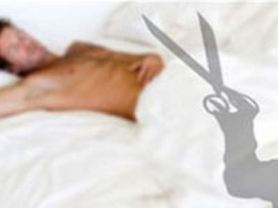Bực mình, vợ cắt phăng "của quý" khi chồng đang ngủ
