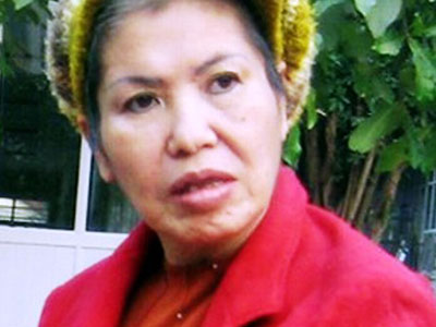 "Lửa tình rực cháy" của Phúc "bồ" và chàng phi công trẻ