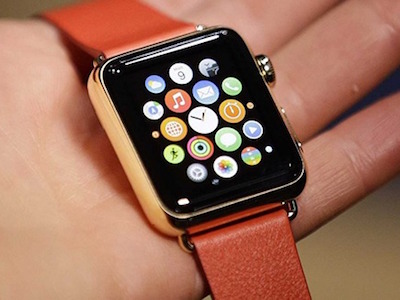 Đồng hồ Thụy Sĩ bắt đầu chào thua smartwatch