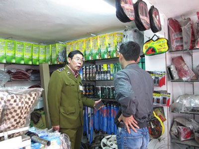 Đột kích ma trận "hàng nhảy và những mánh "luộc đồ" giữa chợ Giời