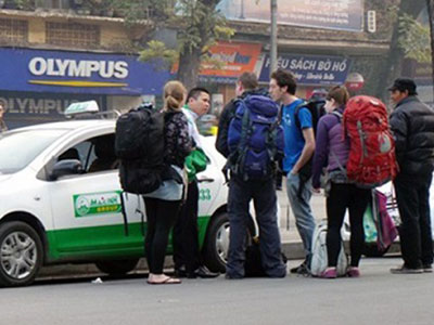 Bộ thúc, sở ép, cước taxi rục rịch giảm... nhỏ giọt