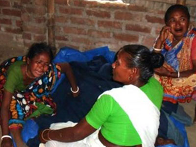 Phiến quân IS man rợn chặt đầu linh mục ở Bangladesh