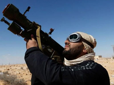 Chiến binh Syria bán bệ phóng tên lửa trên Facebook