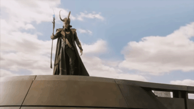 Đây là những sự thật cần biết về "chàng Loki" vừa tới Việt Nam
