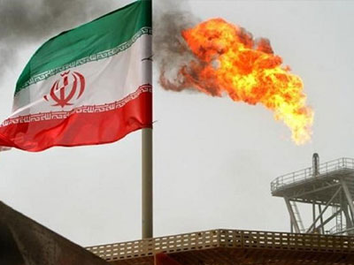 Giá dầu giảm liền 5% sau bình luận của một quan chức Iran