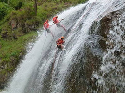 3 du khách Anh tử nạn tại thác Datanla, Đà Lạt