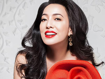Cận cảnh dung nhan vợ cũ "ông trùm" quyền lực showbiz Việt