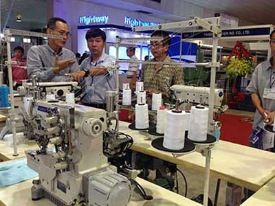 Hàng hóa Trung Quốc gắn mác ngoại lừa người mua