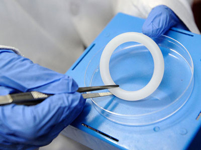 Phát hiện mới: Vòng âm đạo ngăn ngừa lây nhiễm HIV