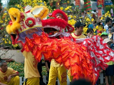 Tại sao đòi xóa bỏ Tết ta?