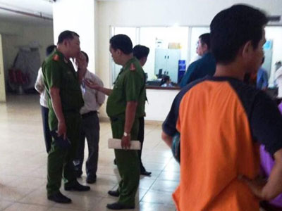 Thang máy cao ốc B Ngô Gia Tự rơi hay chạy nhanh?