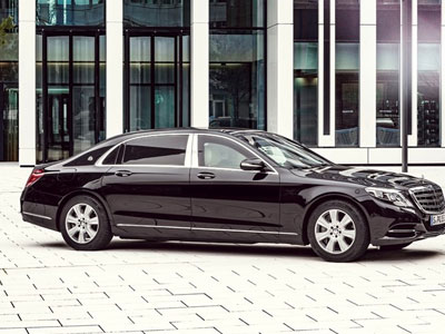 Xe chống đạn Mercedes-Maybach S600 Guard giá nửa triệu USD